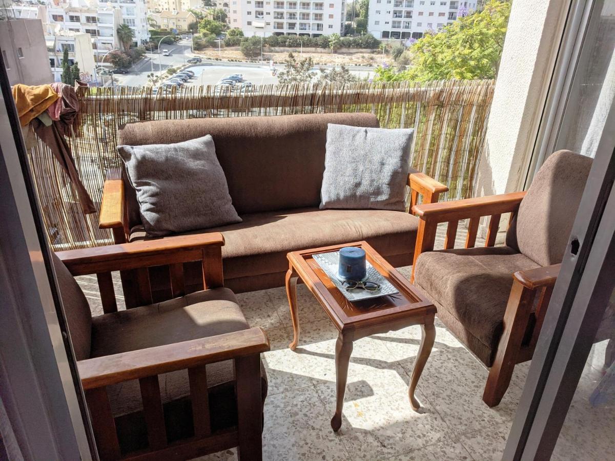 Fantastic 1 Bed Apartment By The Sea Opposite 4 Seasons Limassol Bagian luar foto